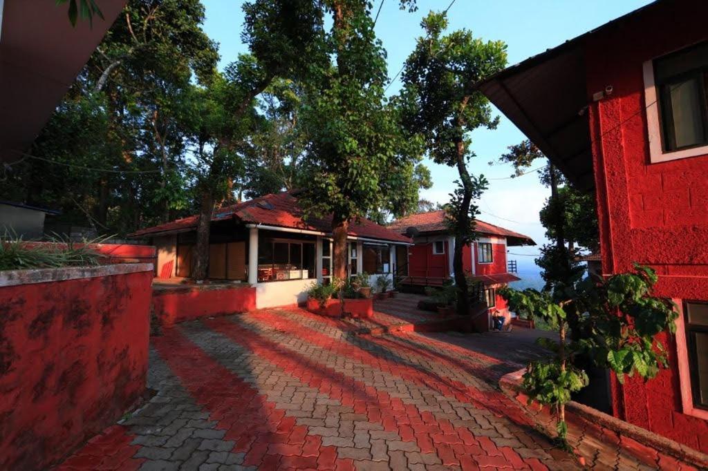 Hotel Wanders In Travel Company Madikeri Exterior foto