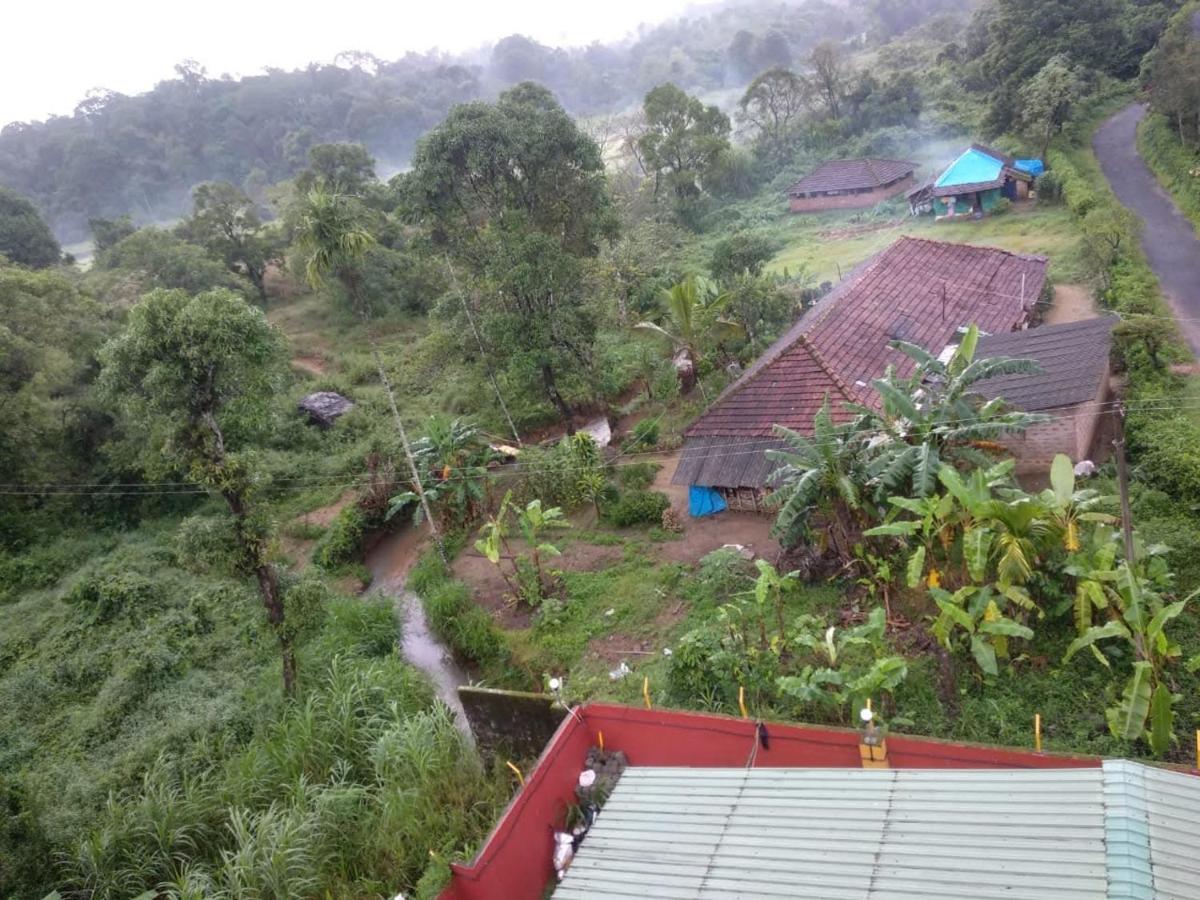 Hotel Wanders In Travel Company Madikeri Exterior foto