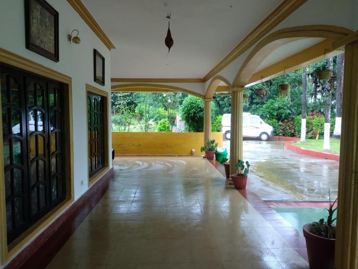 Hotel Wanders In Travel Company Madikeri Exterior foto