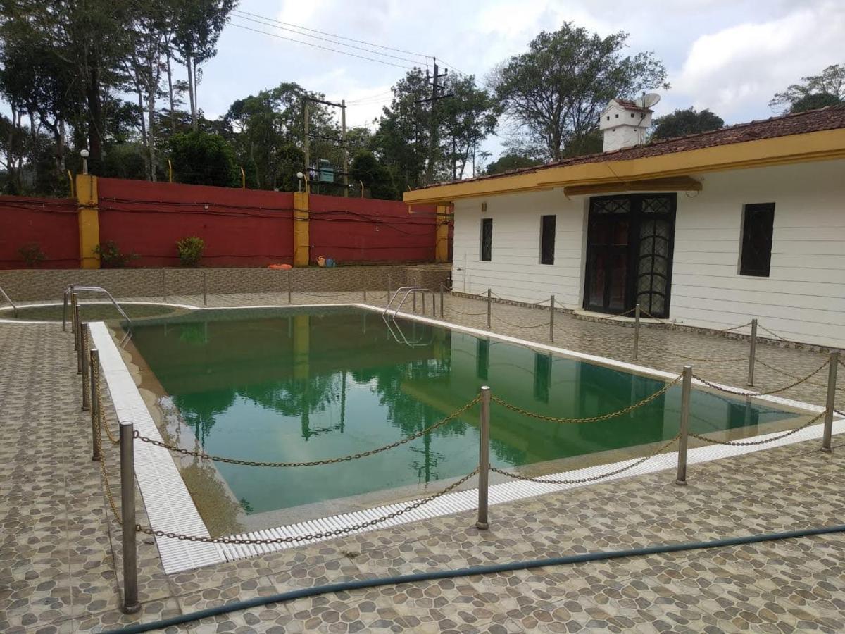 Hotel Wanders In Travel Company Madikeri Exterior foto