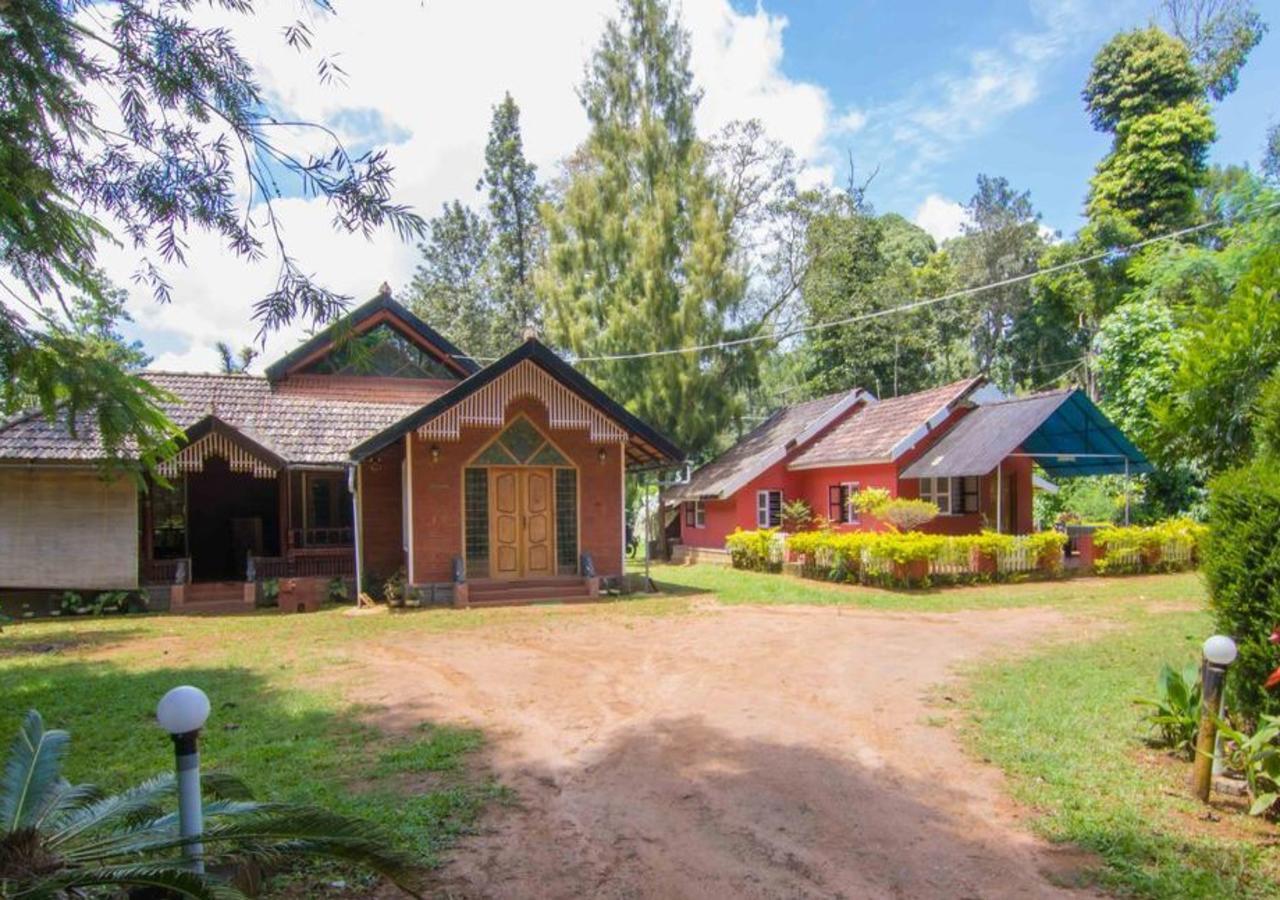 Hotel Wanders In Travel Company Madikeri Exterior foto