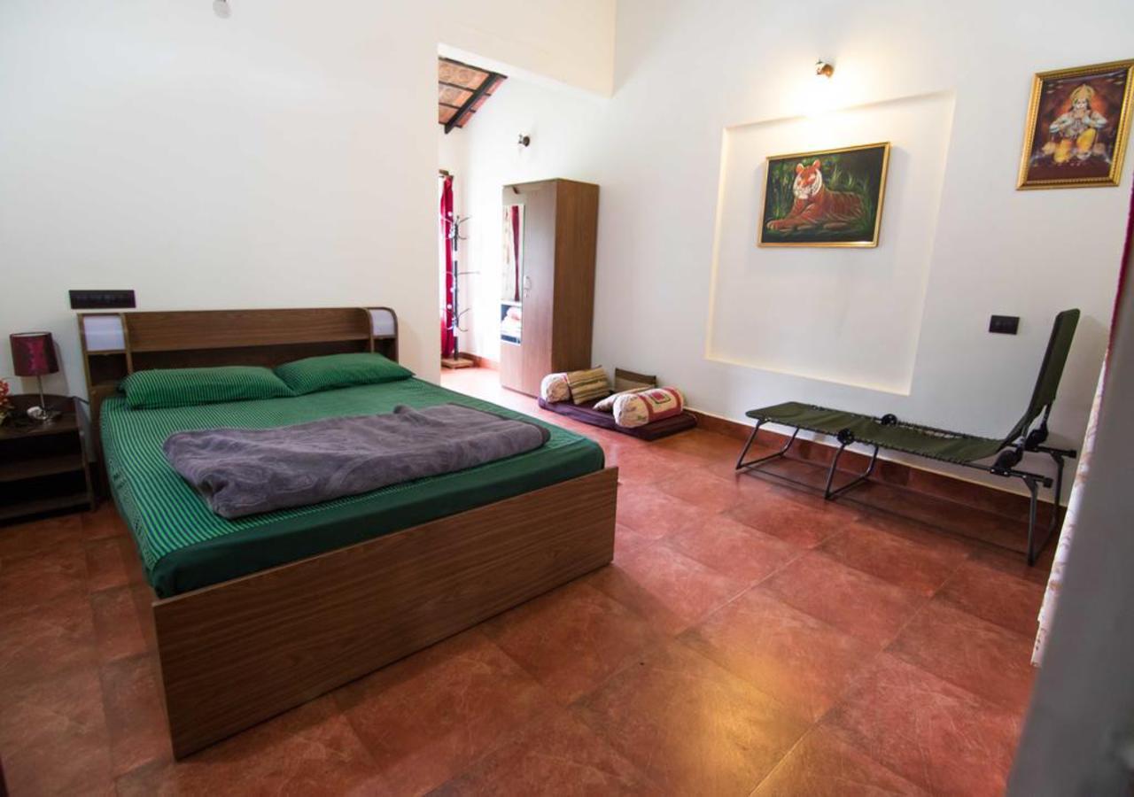 Hotel Wanders In Travel Company Madikeri Exterior foto